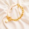 Pearl bracelet